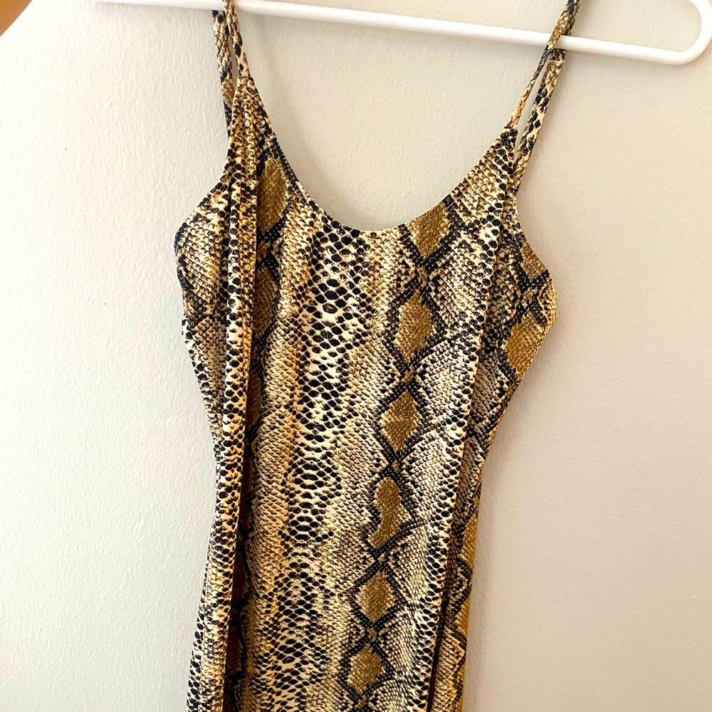 AKIRA snakeskin dress, size M, never worn!